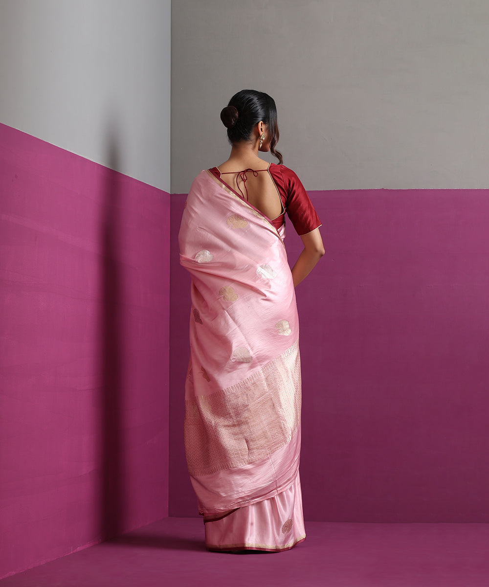 Baby_Pink_Pure_Satin_Silk_Banarasi_Kadhwa_Saree_With_Gold_Silver_Floral_Motifs_WeaverStory_03