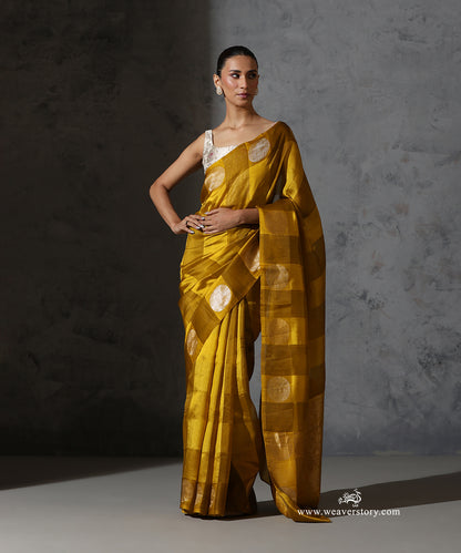 Olive_&amp;_Yellow_Pure_Kora_Silk_Banarasi_Saree_With_Sona_Rupa_Zari_WeaverStory_02