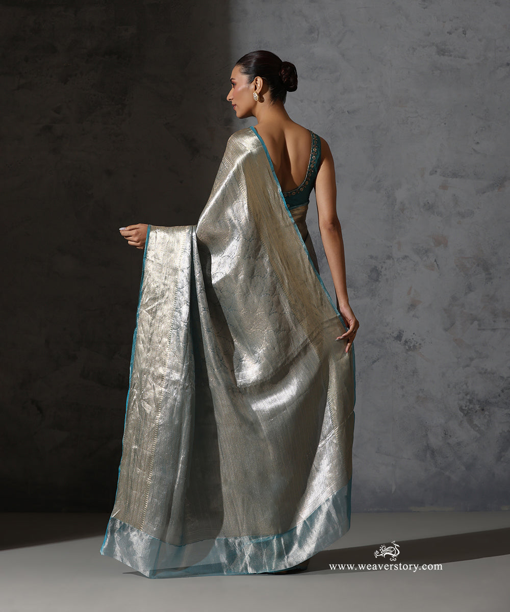 Ice_Blue_Pure_Tissue_Kora_Silk_Banarasi_Tanchoi_Saree_With_Gold_Zari_Border_WeaverStory_03