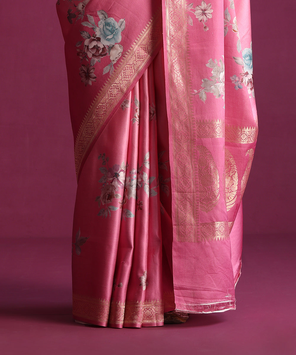 Baby_Pink_Pure_Katan_Mashru_Silk_Digital_Print_Banarasi_Saree_With_Gold_Zari_Border_WeaverStory_04