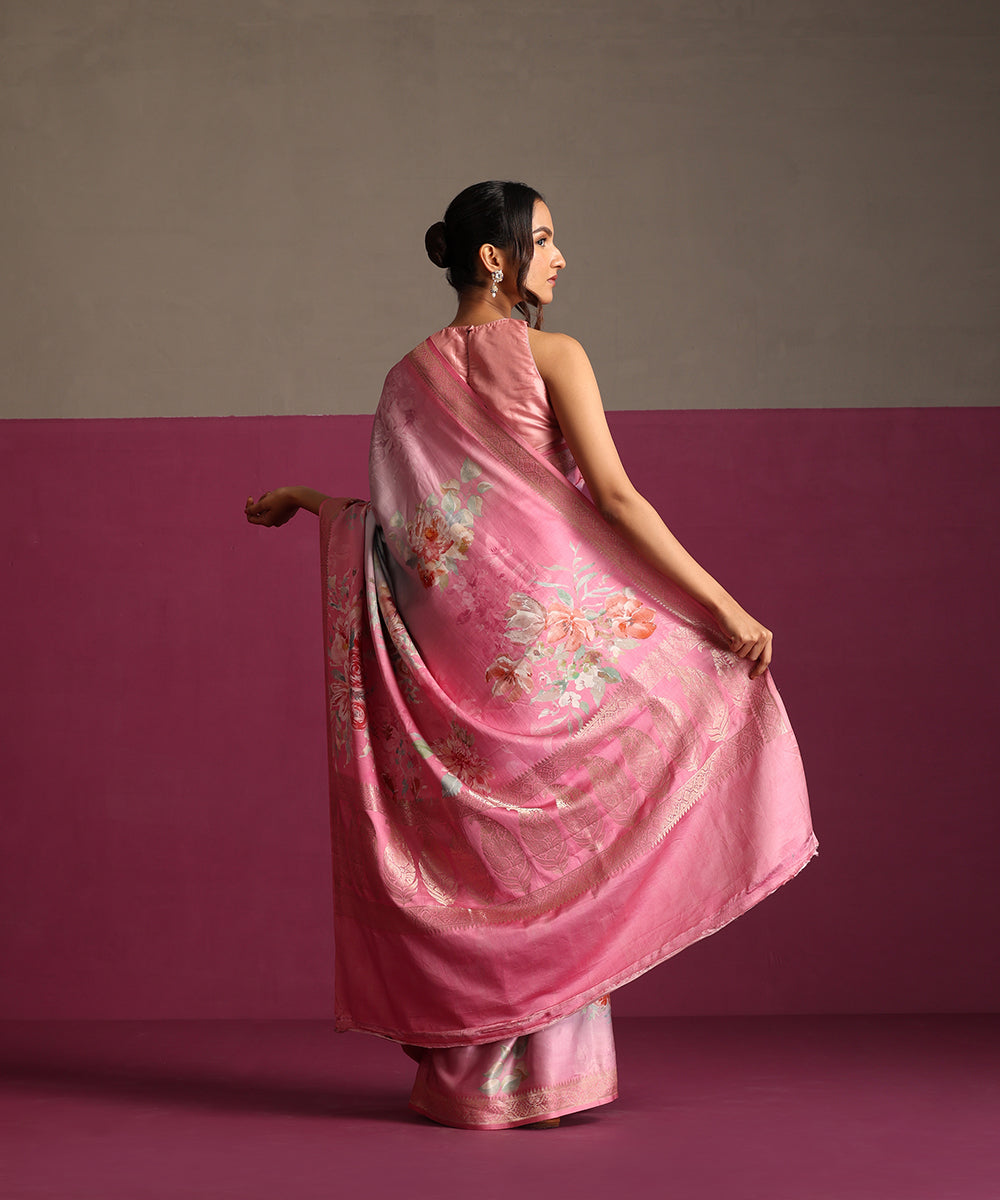 Baby_Pink_Pure_Mashru_Silk_Digital_Print_Banarasi_Saree_With_Gold_Zari_Border_WeaverStory_03