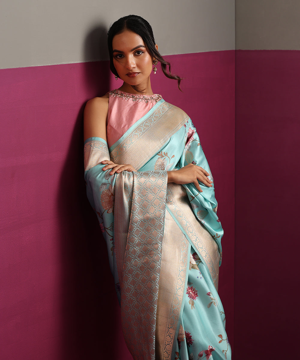 Sea_Green_Pure_Mashroo_Silk_Digital_Print_Banarasi_Saree_With_Gold_Zari_Kadhwa_Booti_WeaverStory_01