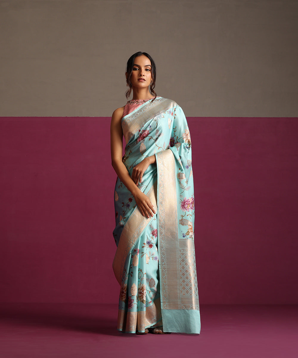 Sea_Green_Pure_Mashroo_Silk_Digital_Print_Banarasi_Saree_With_Gold_Zari_Kadhwa_Booti_WeaverStory_02