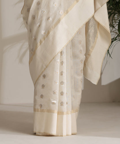 White_Handloom_Merecerised_Cotton_Saree_With_Silver_Motifs_And_White_Border_WeaverStory04