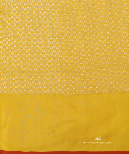 Yellow_Handloom_Pure_Katan_Silk_Kadhwa_Banarasi_Saree_With_Sona_Roopa_Floral_Jaal_WeaverStory_05