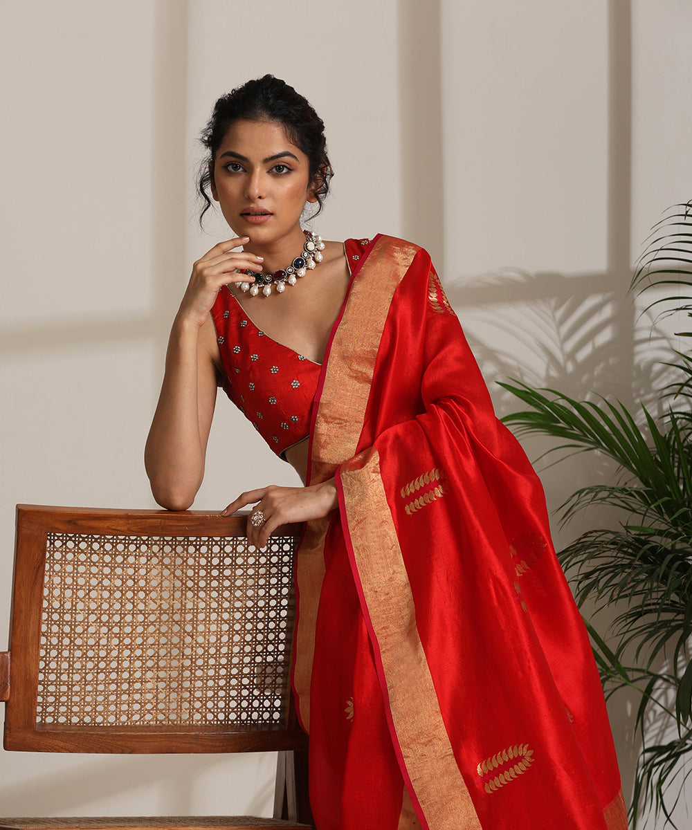 Bridal_Red_Handloom_Pure_Chanderi_Silk_Saree_With_Pink_Meena_WeaverStory01