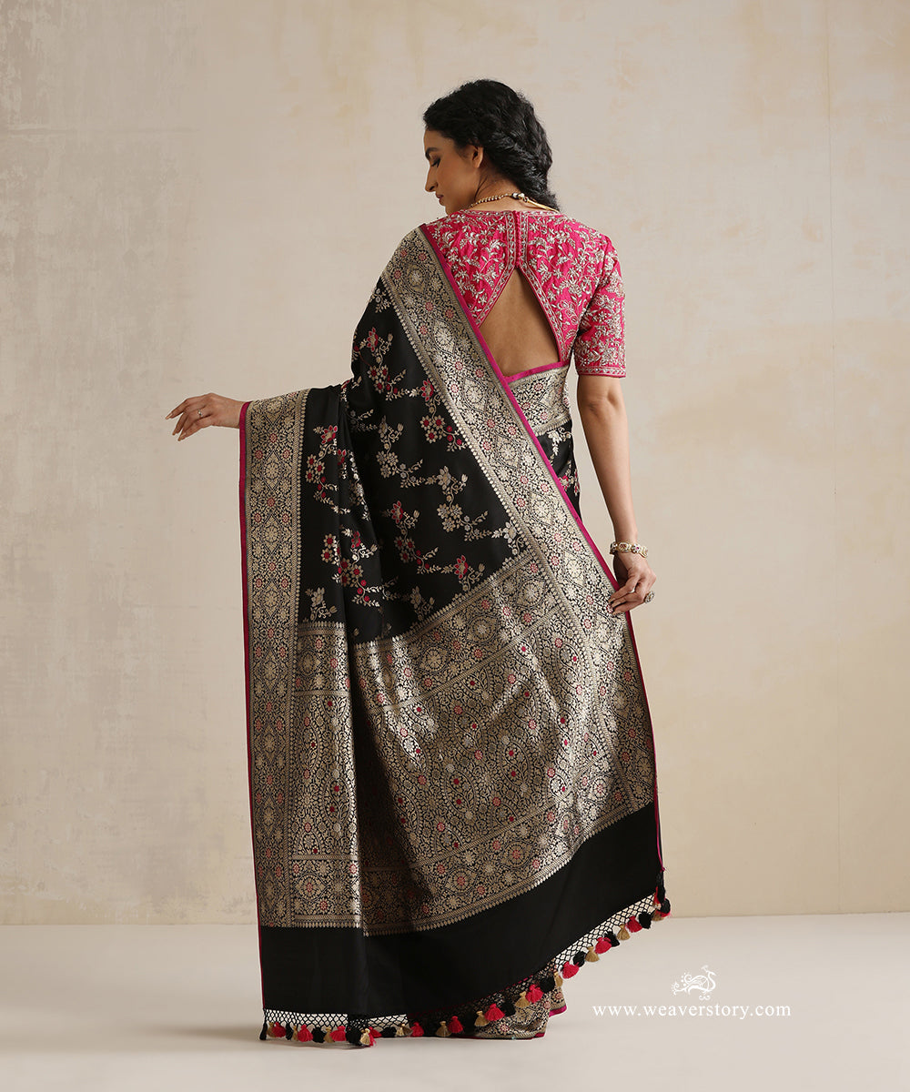 Handloom_Black_Ektara_Pure_Katan_Silk_Banarasi_Saree_With_Meenakari_Jaal_WeaverStory_03