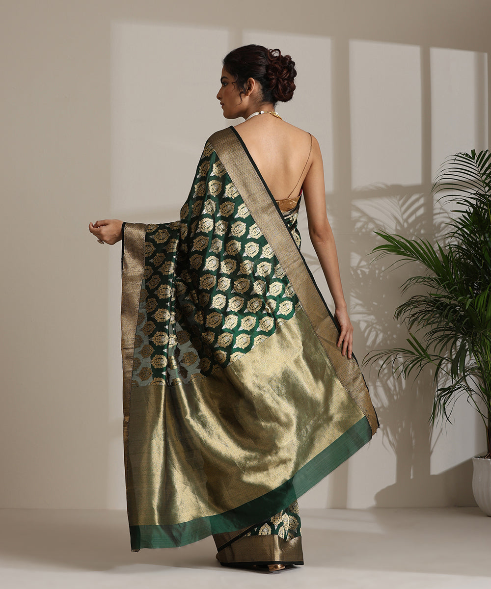 Handloom_Green_Pure_Chanderi_Silk_Saree_With_Zari_Jaal_WeaverStory03