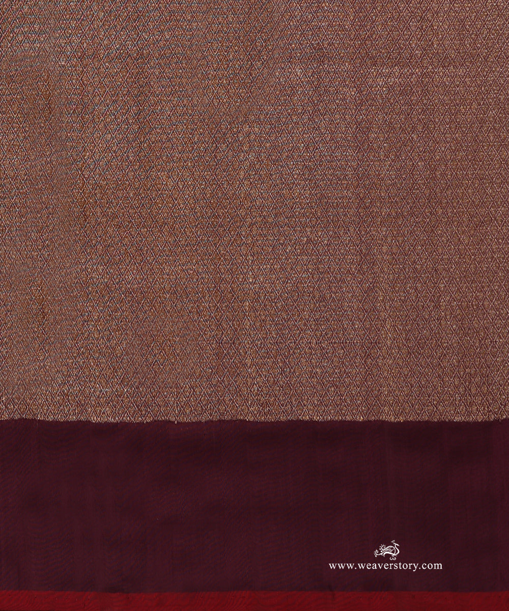 Wine_Handloom_Pure_Katan_Silk_Kadhwa_Booti_Banarasi_Saree_WeaverStory_05