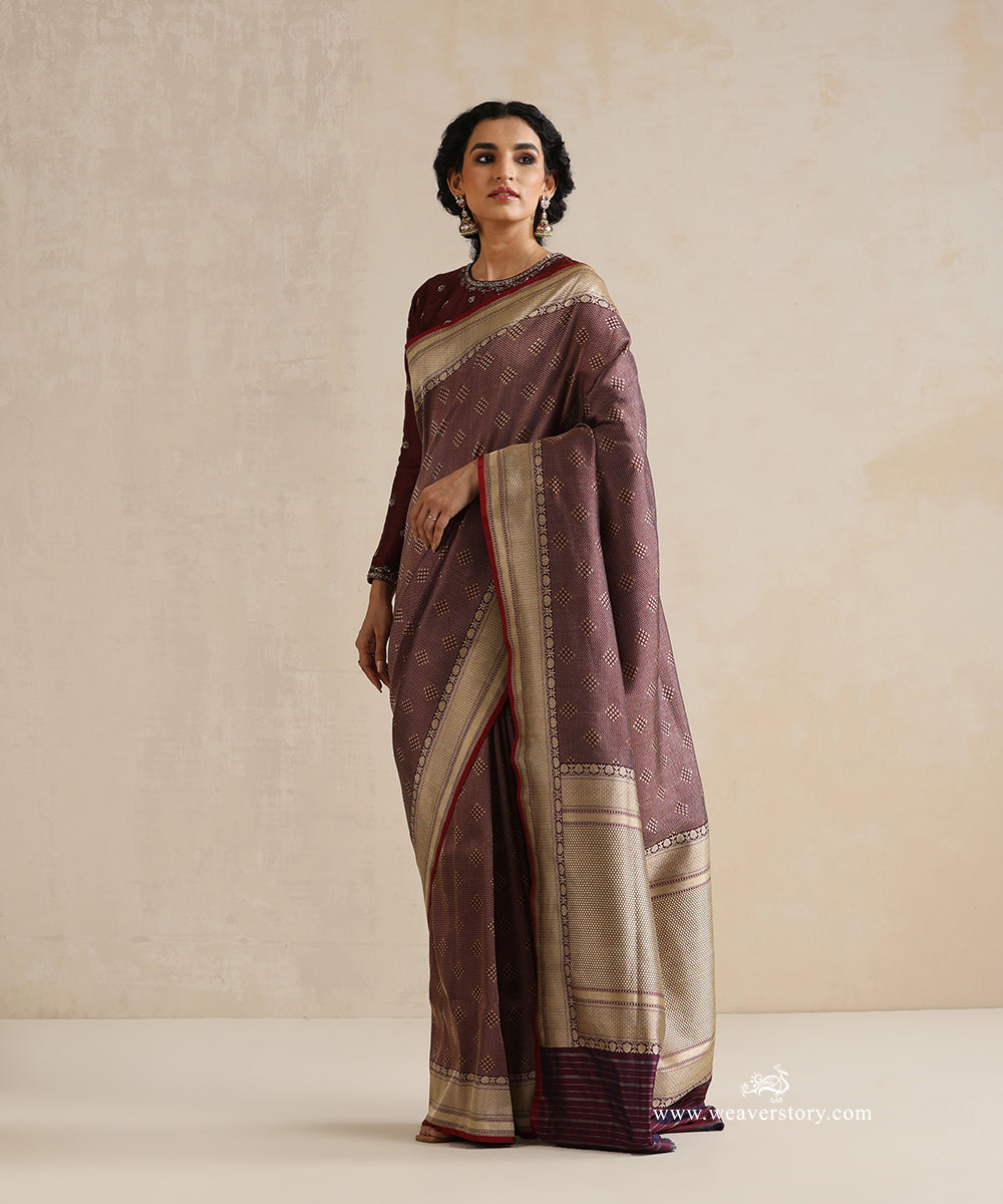 Purple_Handloom_Zari_Tanchoi_Pure_Katan_Silk_Banarasi_Saree_With_Red_Selvedge_WeaverStory_01