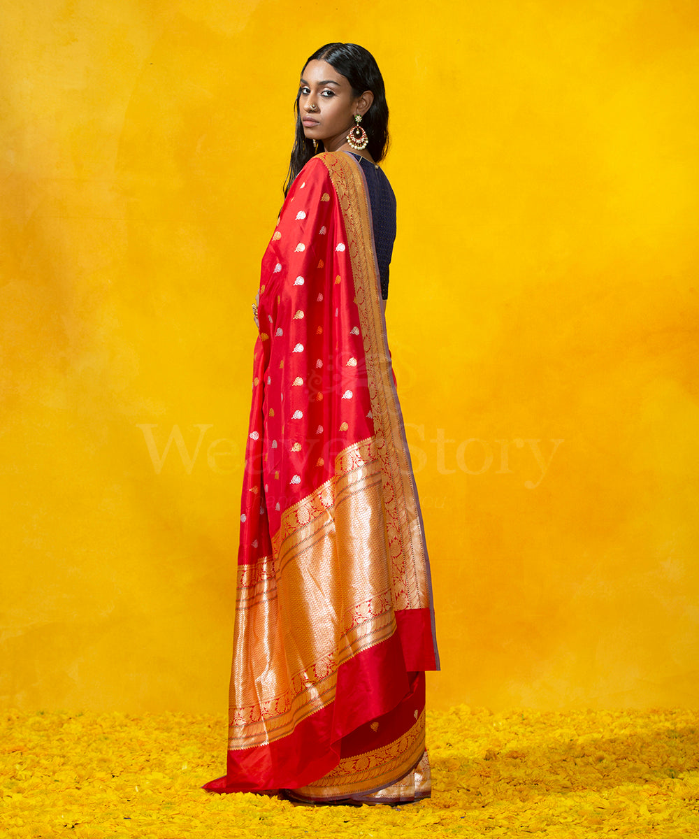 Handloom_Red_Kadhwa_Booti_Pure_Katan_Silk_Banarasi_Saree_With_Gold_And_Silver_Zari_WeaverStory_03