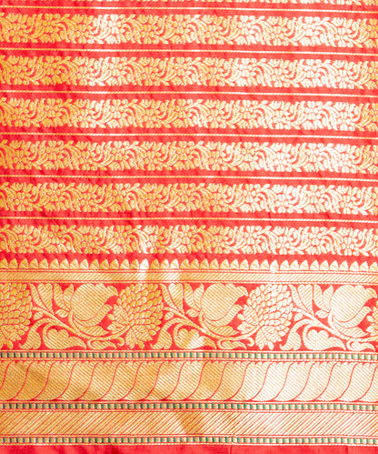 Handloom_Red_Kadhwa_Booti_Pure_Katan_Silk_Banarasi_Saree_With_Gold_And_Silver_Zari_WeaverStory_05