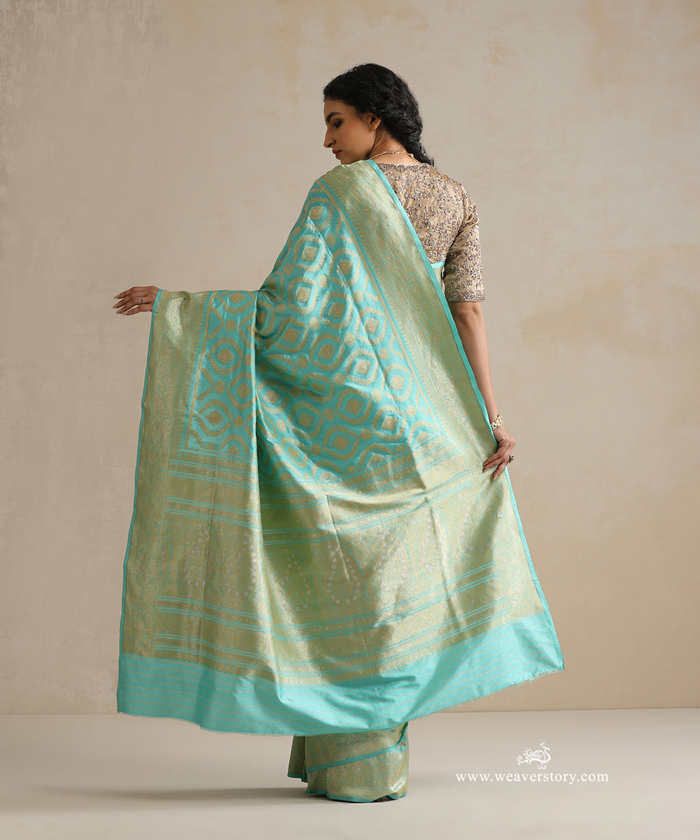 Handloom_Sky_Blue_Pure_Katan_Silk_Banarasi_Saree_With_Jaal_WeaverStory_04