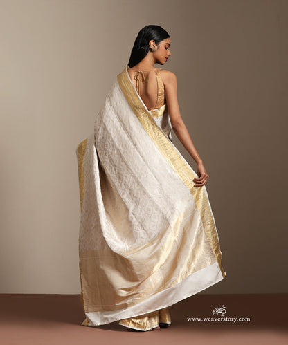 White_And_Gold_Tissue_Weft_Brocade_Saree_WeaverStory_03