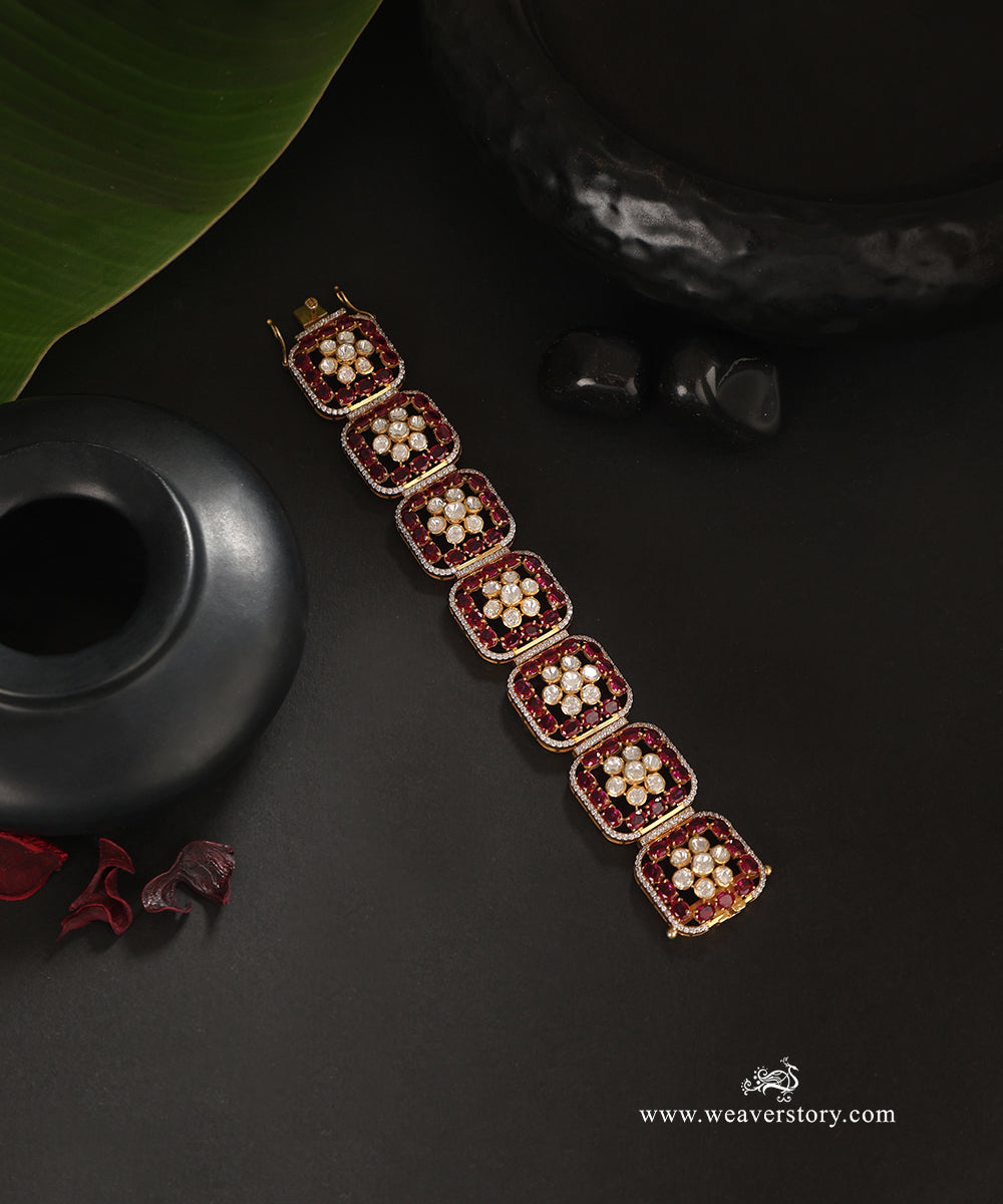 Hina_Handcrafted_Pure_Silver_Moissanite_Polki_Bracelet_With_Red_Semi_Precious_Stones_WeaverStory_01