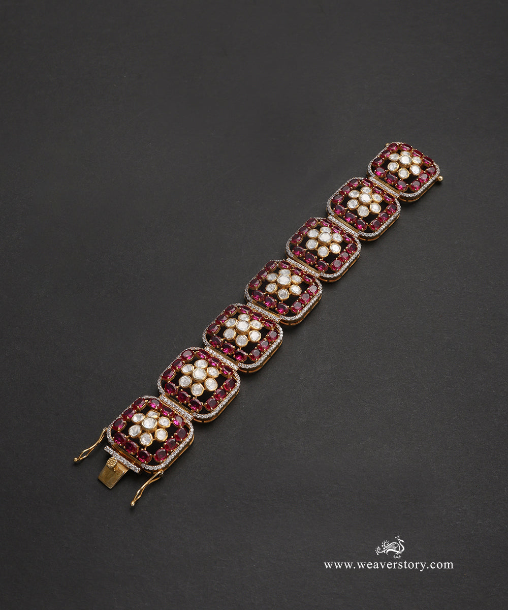 Hina_Handcrafted_Pure_Silver_Moissanite_Polki_Bracelet_With_Red_Semi_Precious_Stones_WeaverStory_02