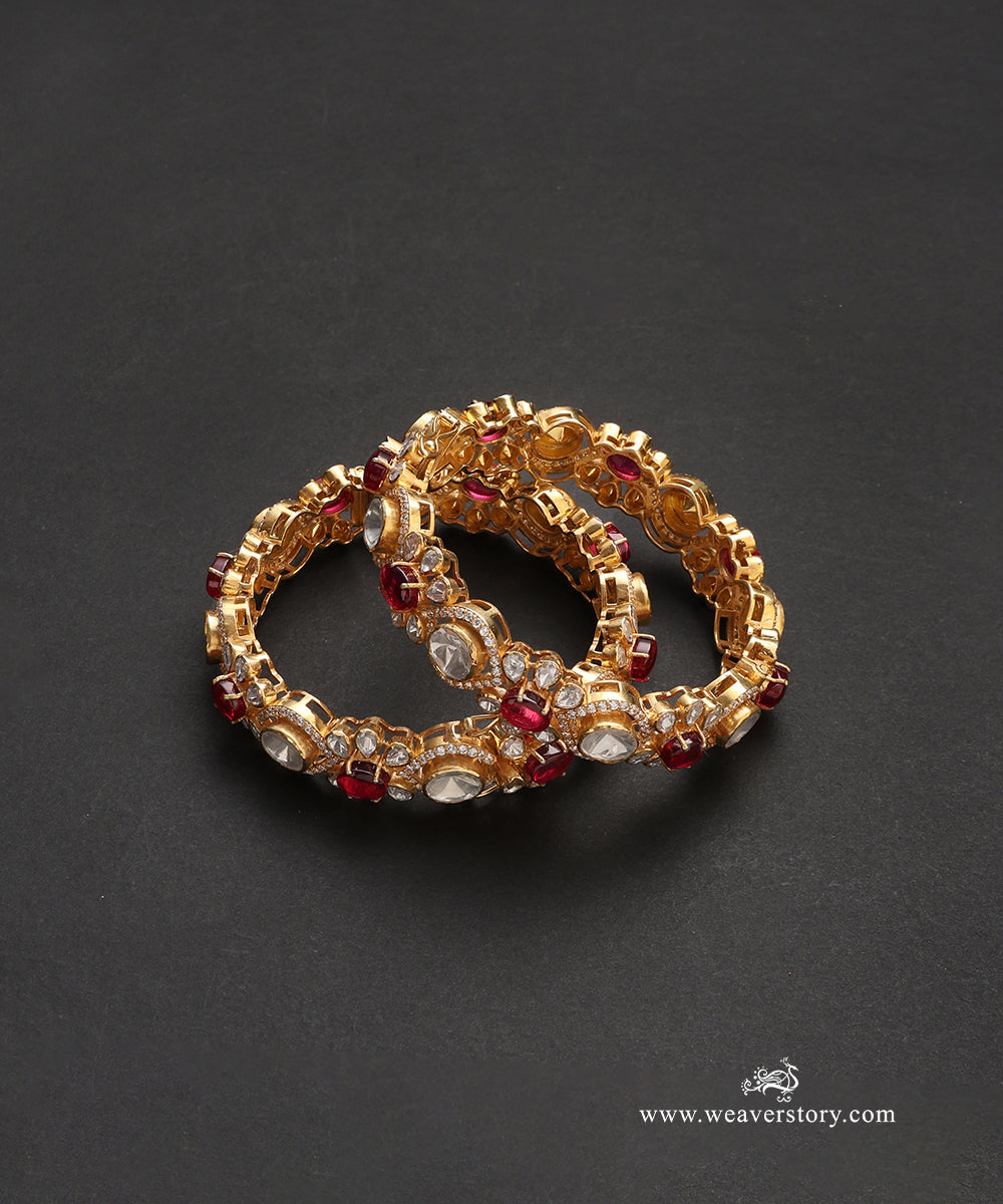 Sara_Handcrafted_Pure_Silver_Moissanite_Polki_Bangles_WeaverStory_02