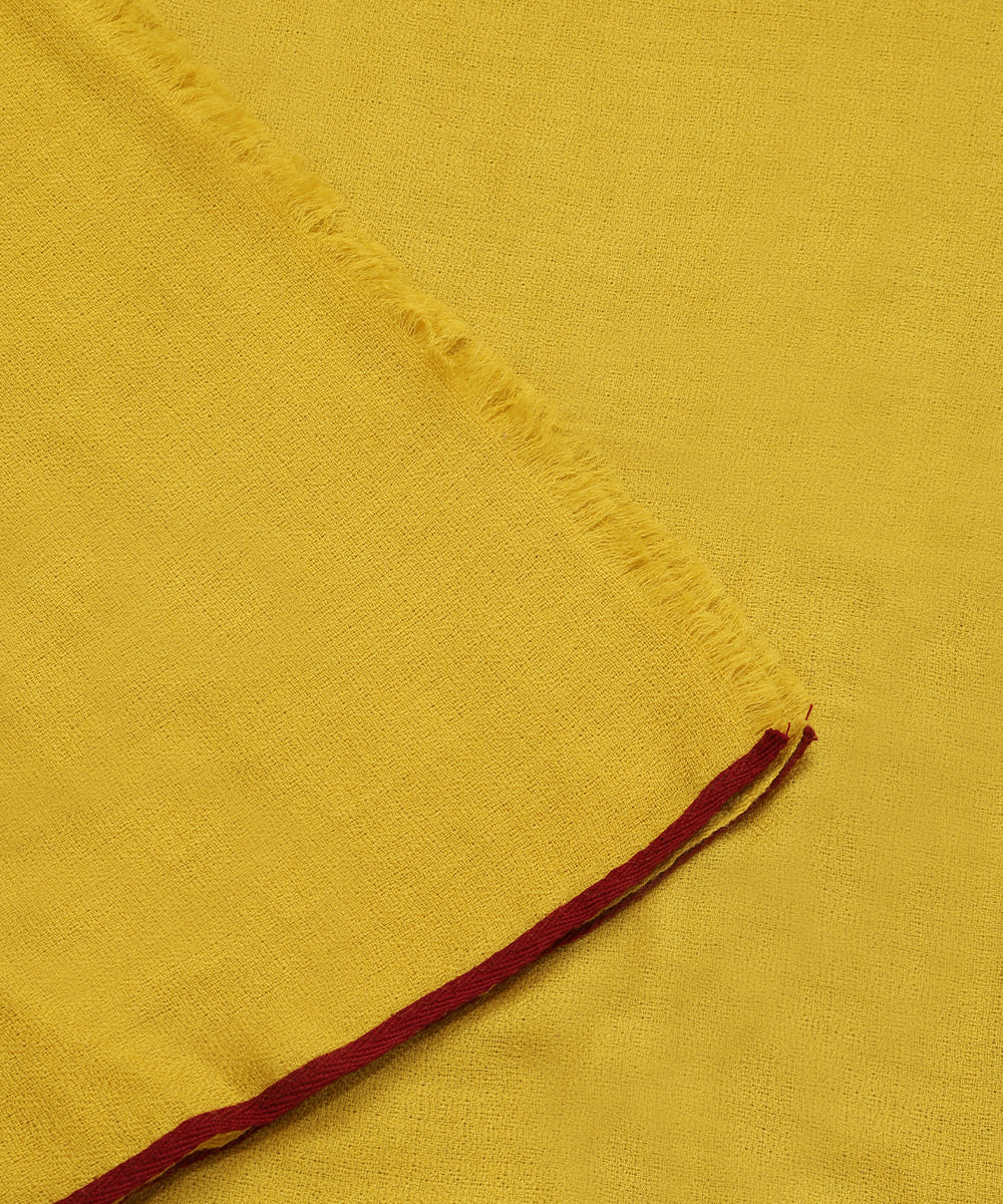 Yellow_Handwoven_Pure_Pashmina_Stole_With_Hand_Appliqued_Kashidakari_Border_WeaverStory_04