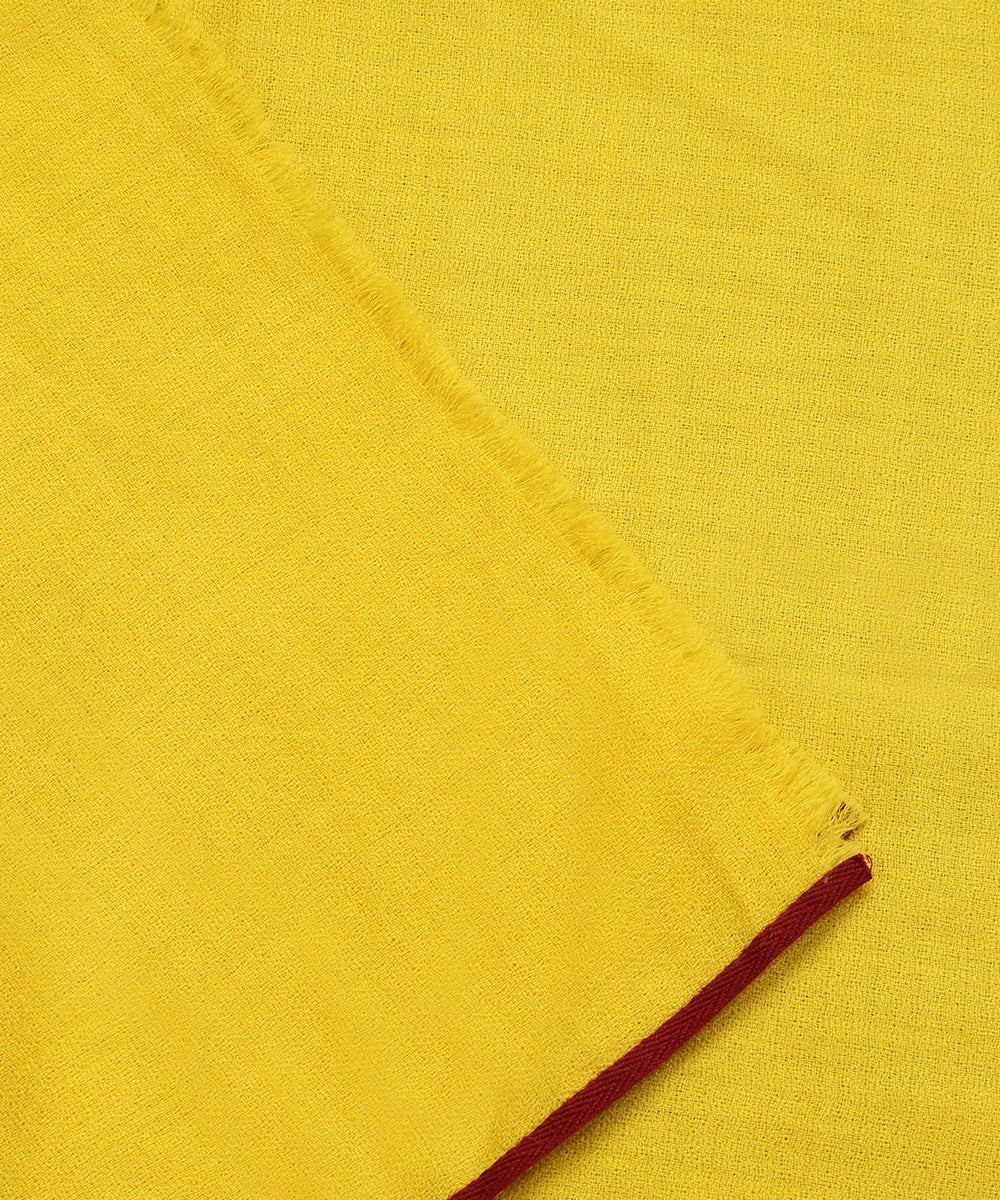 Canary_Yellow_Handwoven_Pure_Pashmina_Stoles_With_Hand_Appliqued_Kashidakari_Border_WeaverStory_04