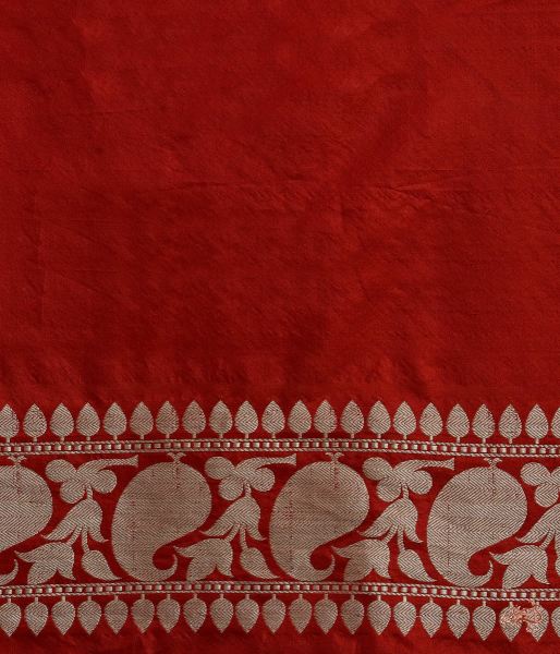 Red_Banarasi_Jangla_saree_WeaverStory_05