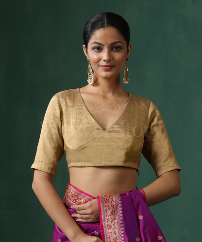 Gold_Handloom_Pure_Tissue_Silk_Choli_Cut_Blouse_With_Half_Sleeves_WeaverStory_02