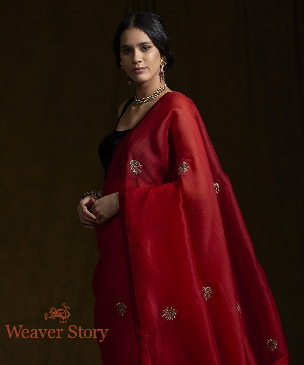 Red_Organza_Silk_Saree_with_Zardozi_Work_WeaverStory_01