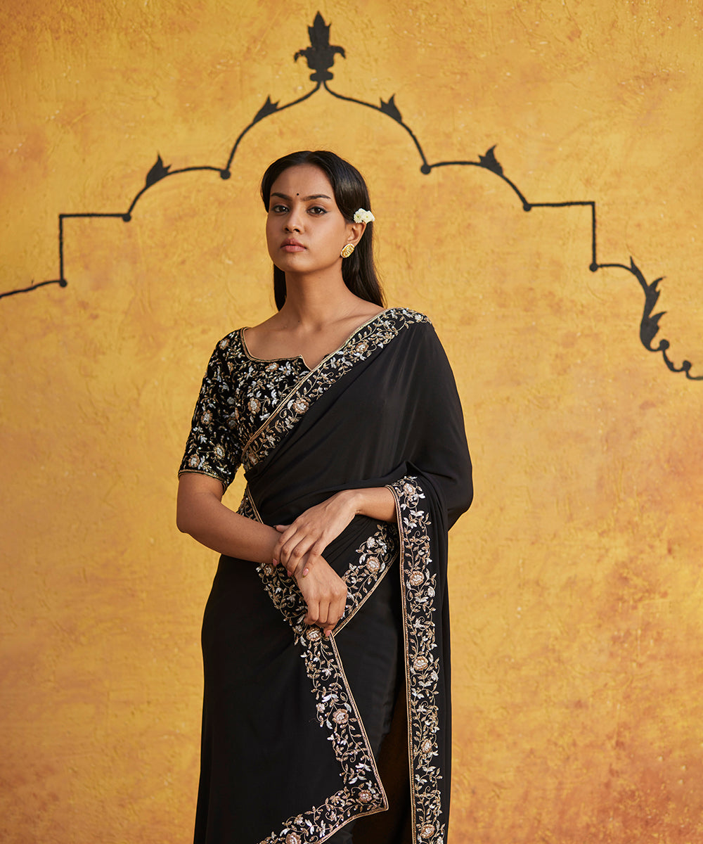 Black_Hand_Embroidered_Zardozi_Crepe_Saree_With_Floral_Design_On_The_Border_WeaverStory_02