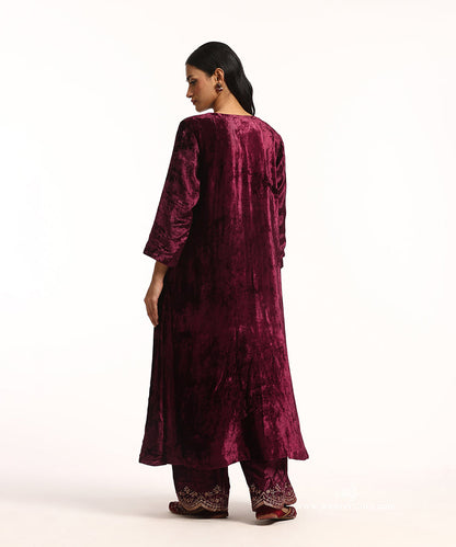 Dark_Maroon_Handloom_Velvet_Kurta_Set_With_Farshi_Embroidery_WeaverStory_03