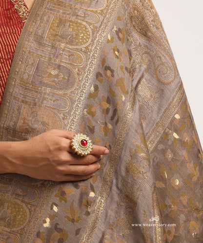 Beige_And_Grey_Hand_Embroidered_Pure_Cashmere_Wool_Doshala_with_Velvet_Finishing_WeaverStory_04