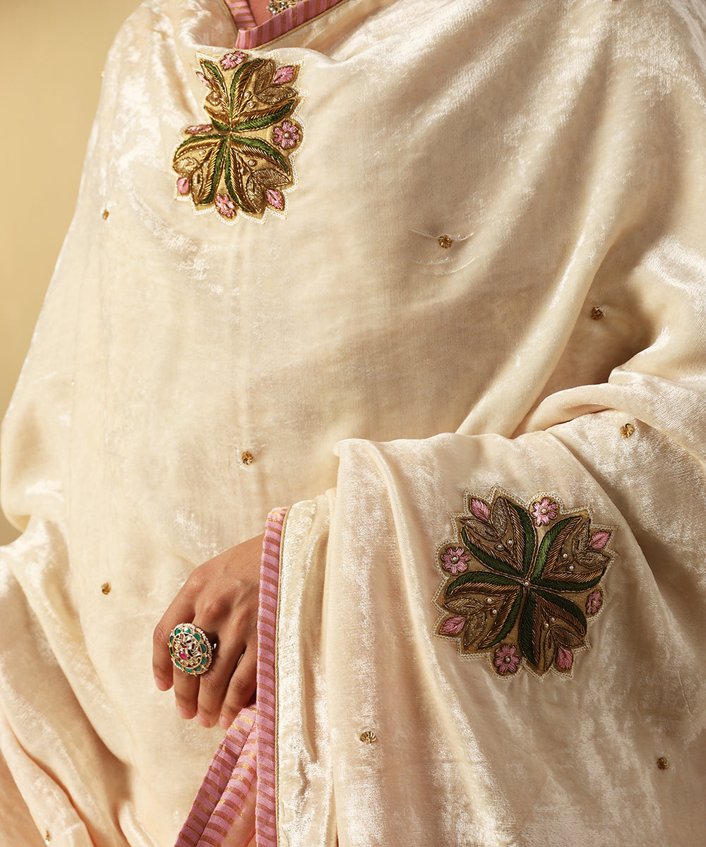 Off-White Hand Embroidered Zardozi Silk Velvet Doshala With Contrast Chanderi Tissue Border