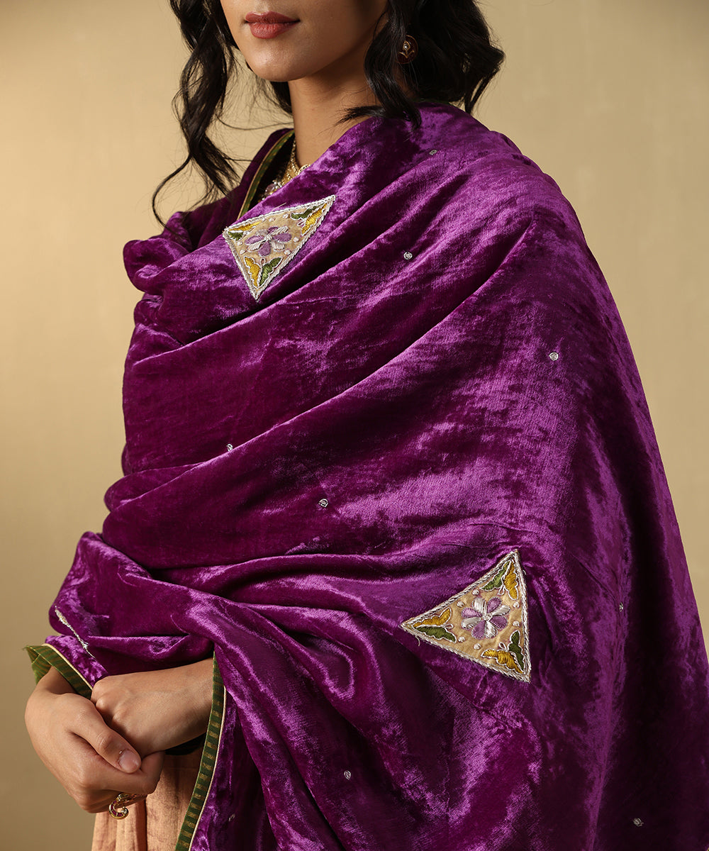 Purple Mauve Hand Embroidered Zardozi Silk Velvet Doshala With Contrast Chanderi Tissue Border