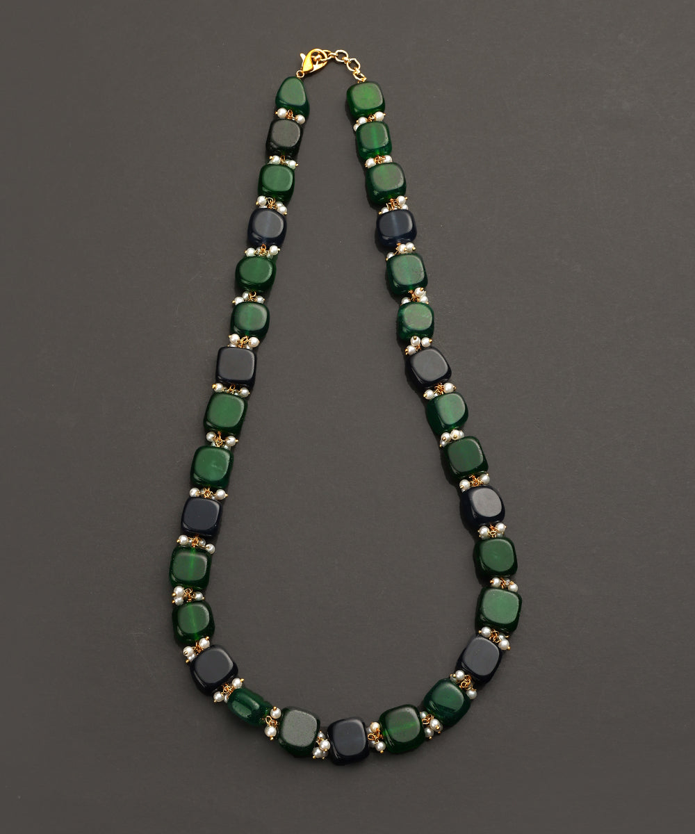 Blue_and_Green_Handcrafted_Alloy_Mala_With_Gucchi_Stones_WeaverStory_02