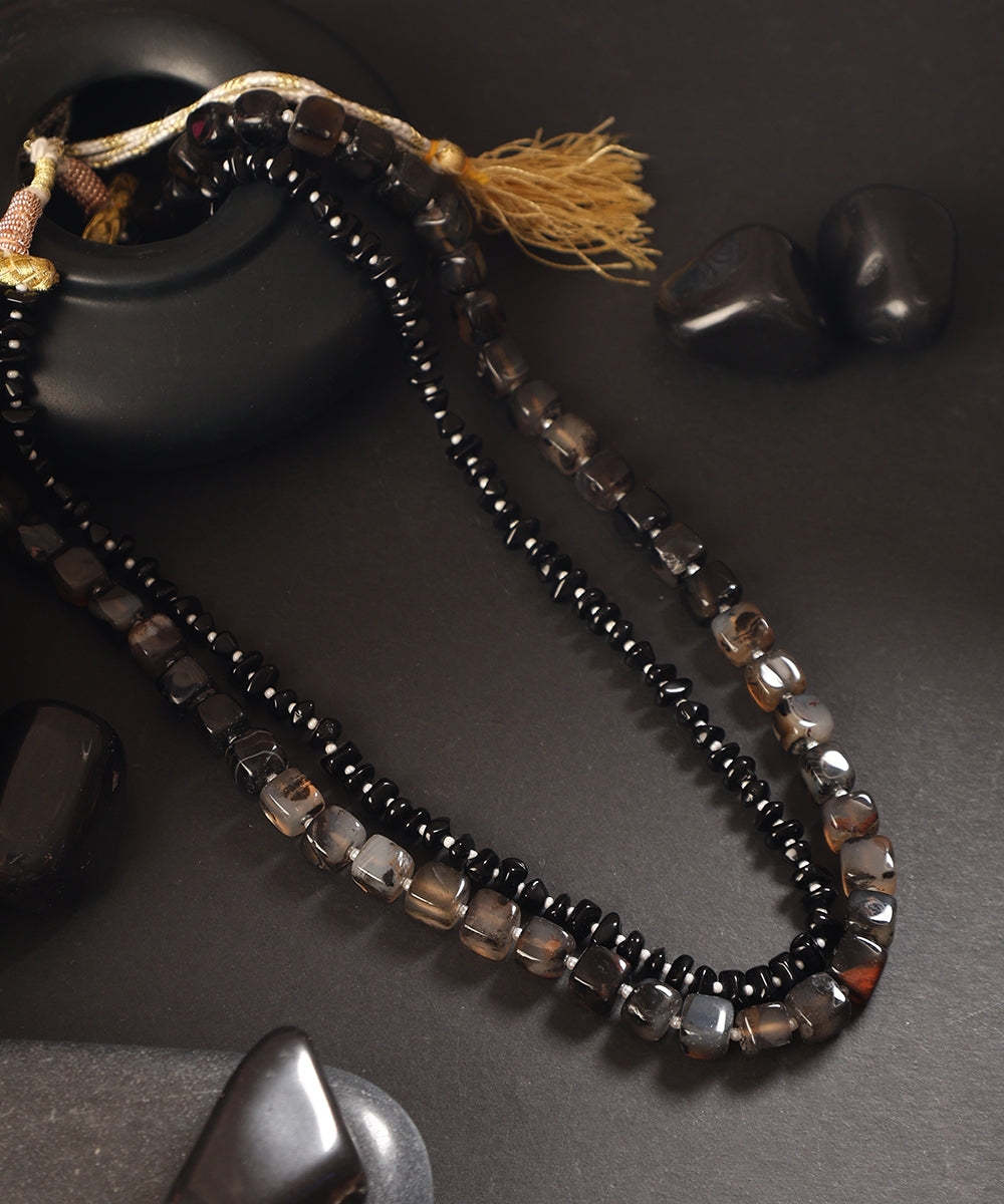 Faiza_Grey_Do_Ladi_Handcrafted_Alloy_Mala_With_Uncut_Stones_WeaverStory_01