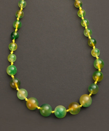 Gulnoor_Handcrafted_Alloy_Mala_With_Green_Stones_WeaverStory_03