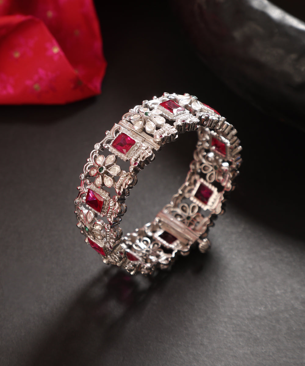 Erumnaz_Handcrafted_Silver_Kada_With_Moissanite_CZ_And_Red_Semi_Precious_Stones_WeaverStory_01