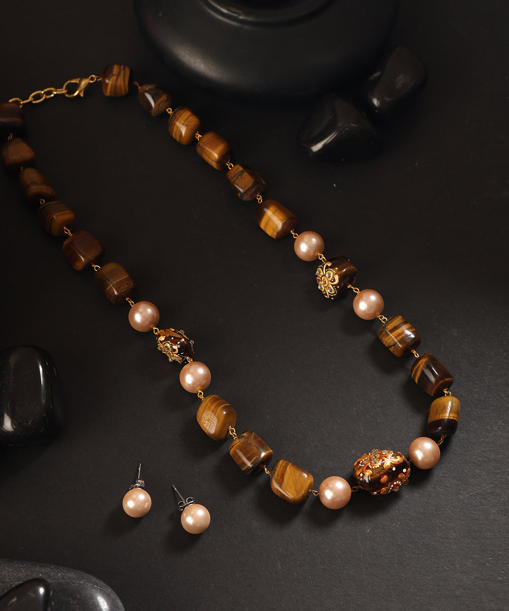 Habiba_Multicoloured_Handcrafted_Alloy_Mala_Earrings_Set_WeaverStory_01