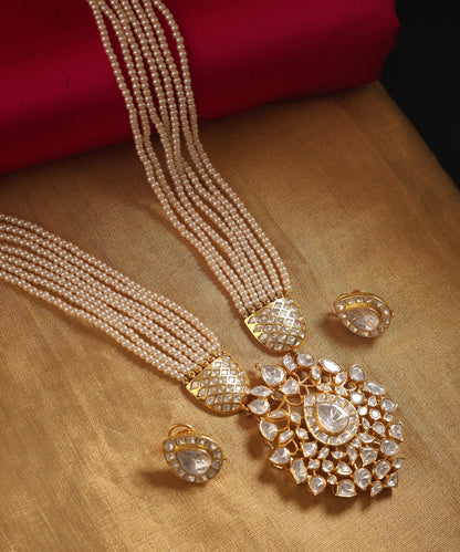 Asheen_Handcrafted_Silver_Pearl_Multi_Ladi_Necklace_Set_with_Moissanite_Centrepiec_WeaverStory_01