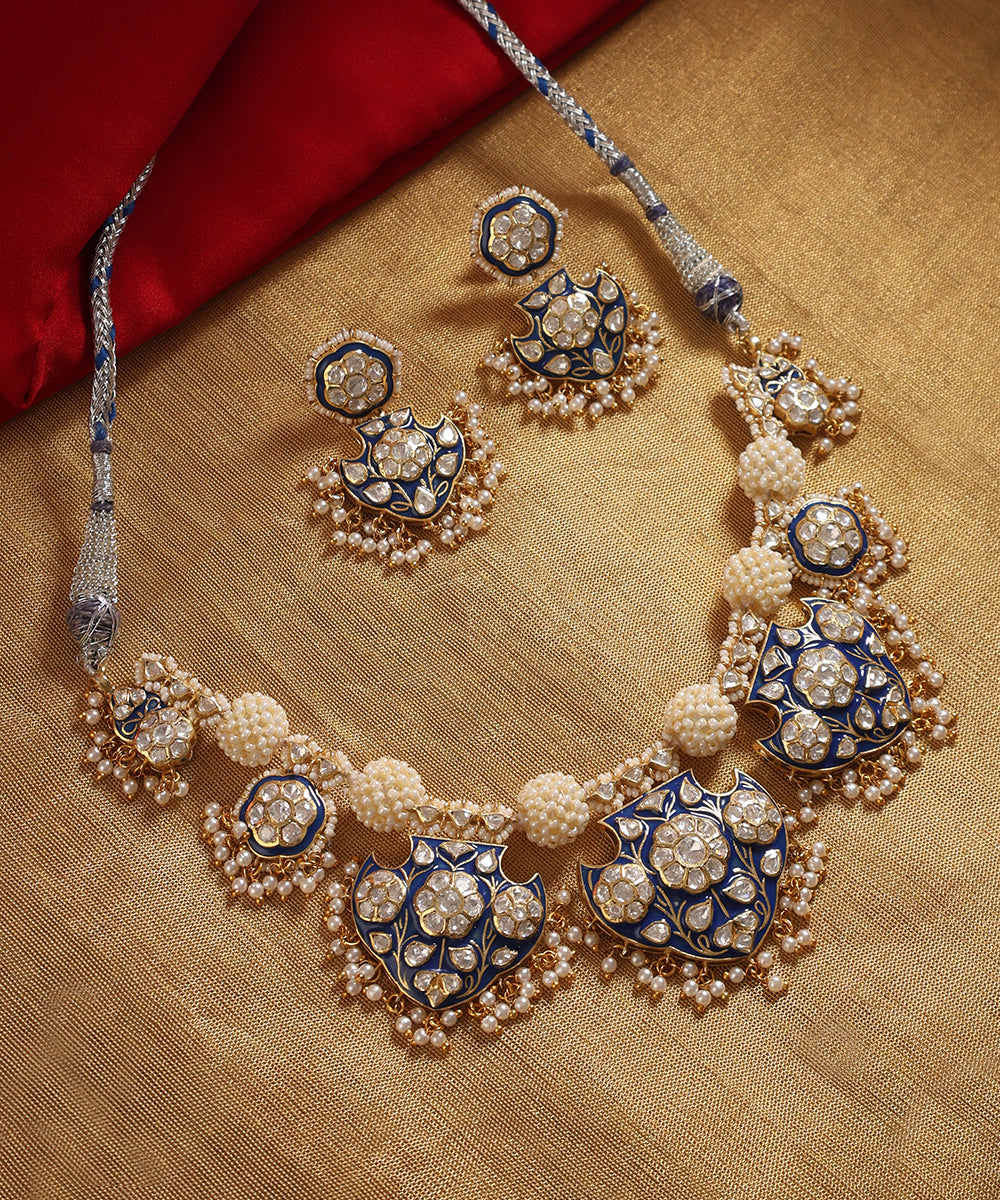 Aleena_Handcrafted_Silver_Necklace_Set_With_Beads_CZ_and_Blue_Semi_Precious_Stones_WeaverStory_01