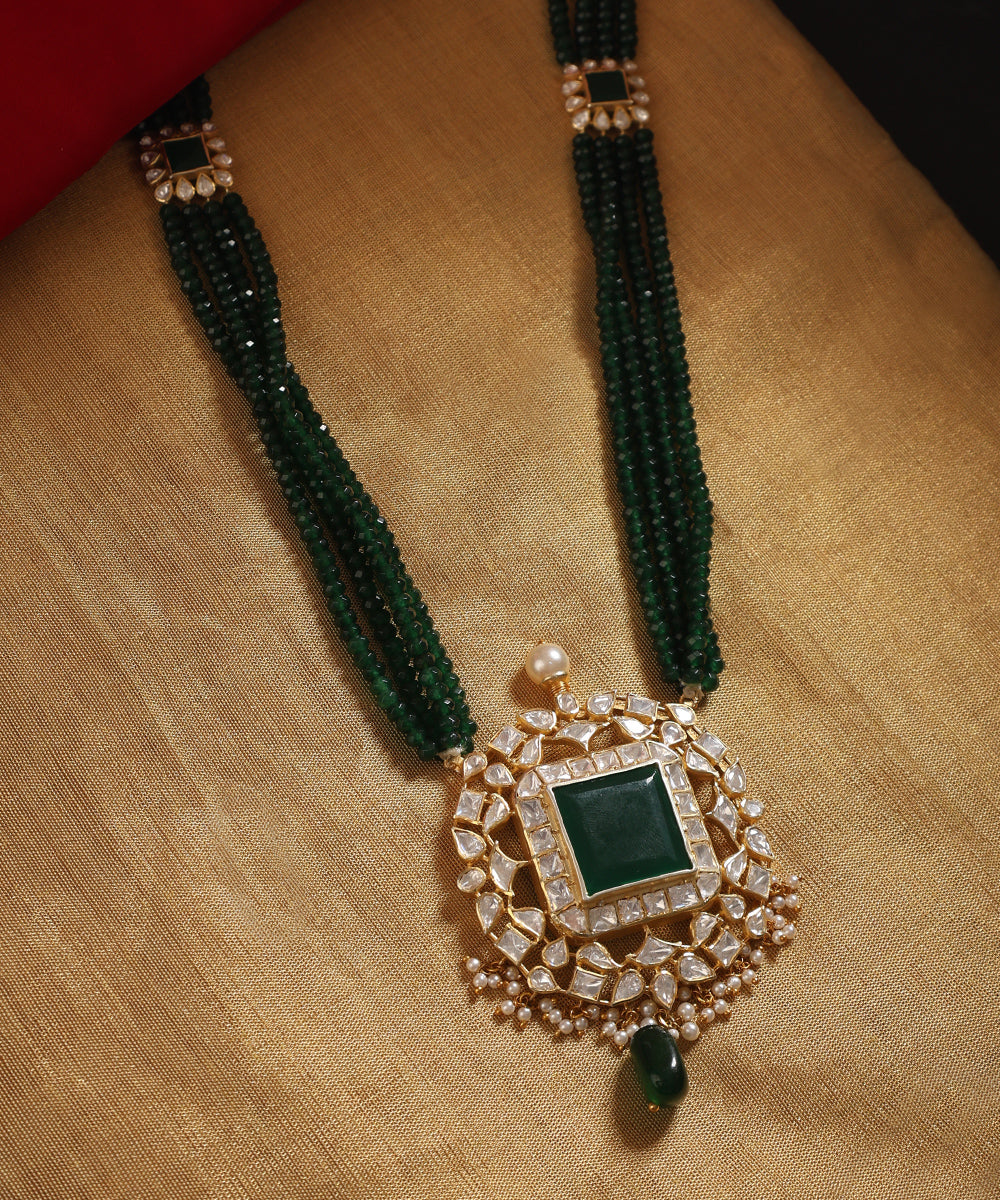 Ayat_Hancrafted_Silver_Necklace_Set_With_Moissanite_And_Green_Semi_Precious_Stones_And_Green_Moti_Multiladi_Mala_WeaverStory_01