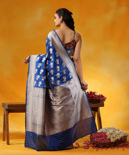 Electric_Blue_Handloom_Pure_Katan_Silk_Banarasi_Saree_With_Cutwork_Genda_Zari_Booti_WeaverStory_03