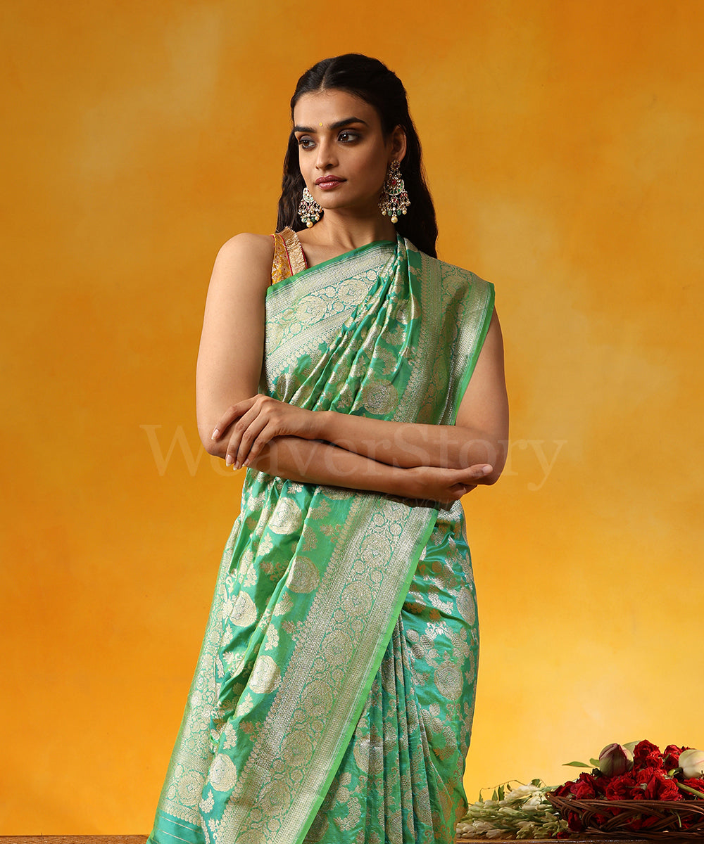 Sea_Green_Handloom_Pure_Katan_Silk_Banarasi_Saree_With_Cutwork_Alfi_Jaal_WeaverStory_02