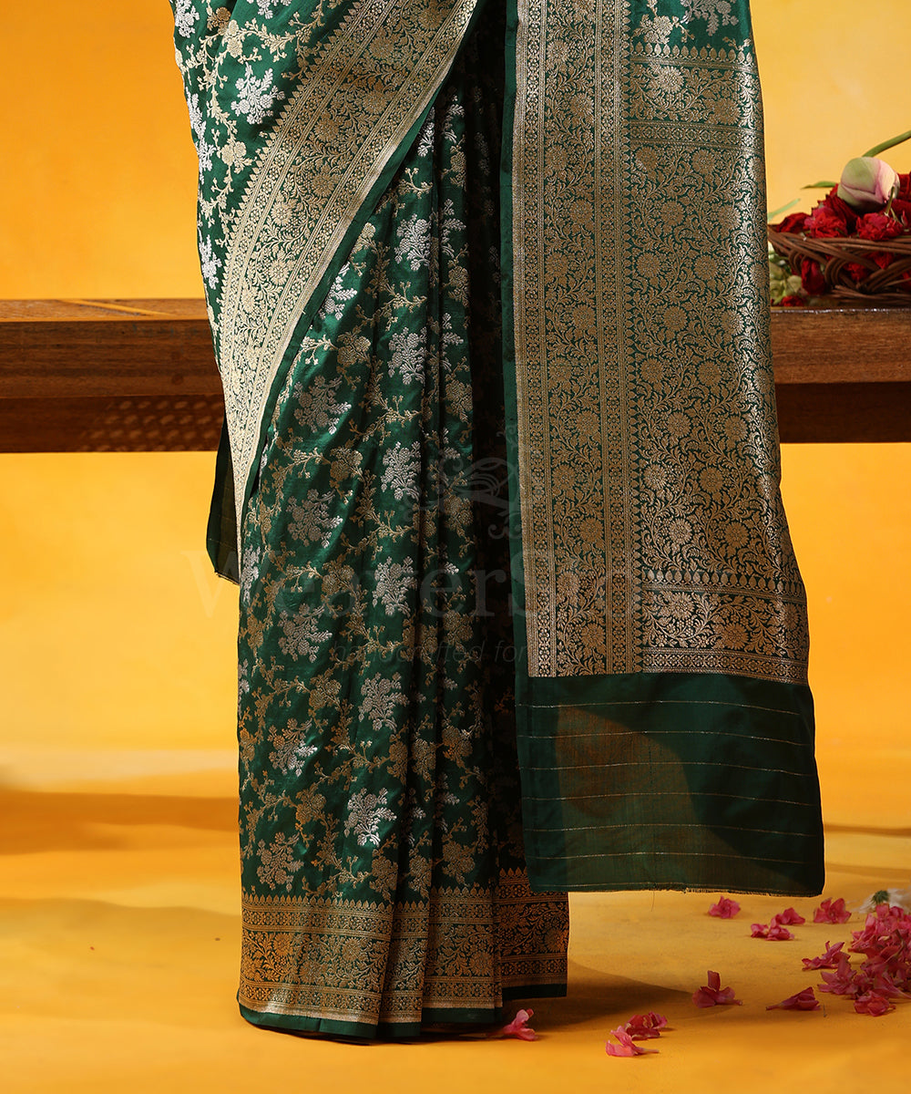 Handloom_Green_Pure_Katan_Silk_Banarasi_Saree_With_Cutwork_Alfi_Jaal_WeaverStory_04