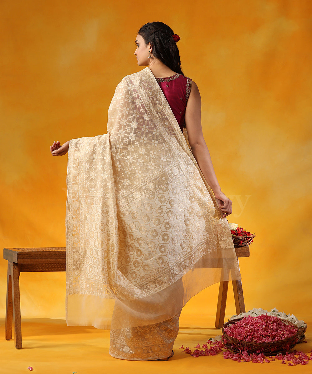 Handloom_Beige_Pure_Kora_Cotton_Banarasi_Saree_With_Jamdani_Weave_WeaverStory_03