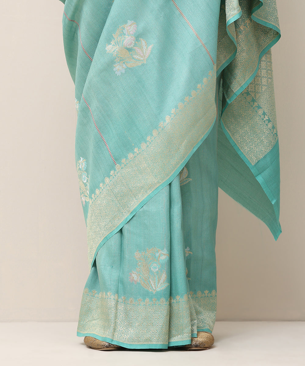 Ice_Blue_Handloom_Pure_Tusser_Georgette_Banarasi_Saree_With_Floral_Boota_WeaverStory_04