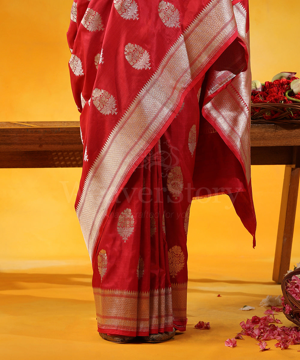 Handloom_Red_Pure_Katan_Silk_Saree_With_Cutwork_Floral_Zari_Booti_WeaverStory_04