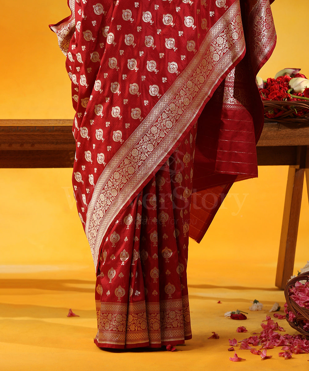 Handloom_Maroon_Pure_Katan_Silk_Saree_With_Cutwork_Zari_Booti_WeaverStory_04