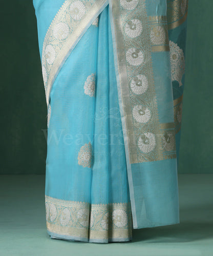 Ice_Blue_Handloom_Pure_Kora_Silk_Banarasi_Saree_With_Sona_Rupa_Kadhwa_Zari_Booti_WeaverStory_04