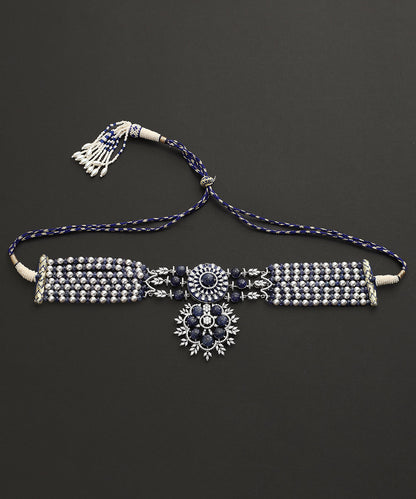 Ina_Handcrafted_Pure_Silver_Swarovski_Necklace_Set_With_Floral_Motif_WeaverStory_02