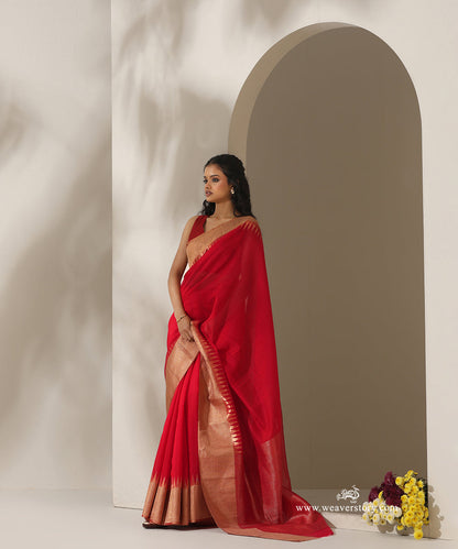 Red_Handloom_Plain_With_Broad_Border_Cotton_Silk_Chanderi_Saree_WeaverStory_01