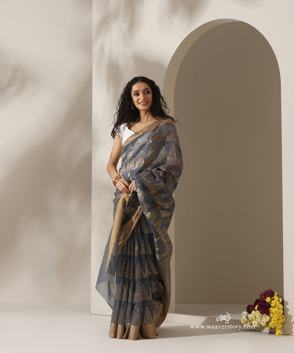 Lavender_Grey_Handloom_Pyramid_Motif_Jaal_Cotton_Silk_Chanderi_Saree_WeaverStory_01